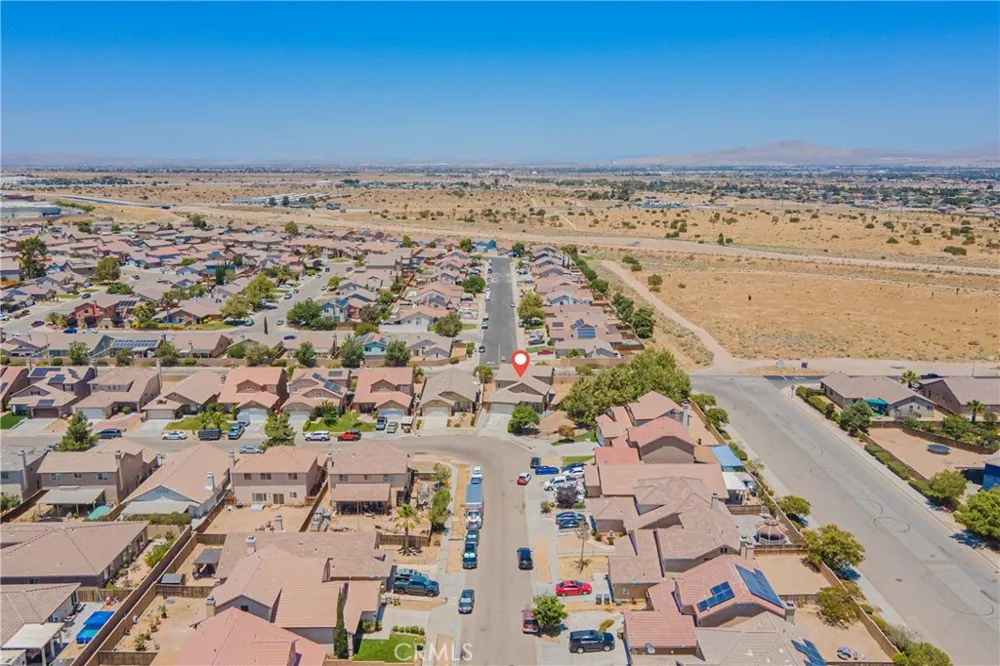 13680 Summit View Street Hesperia, CA 92344