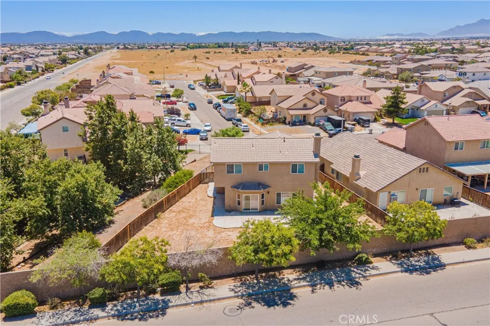13680 Summit View Street Hesperia, CA 92344