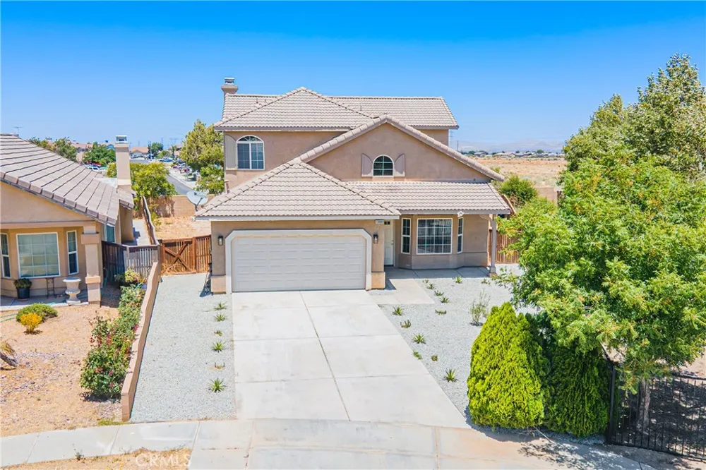 13680 Summit View Street Hesperia, CA 92344
