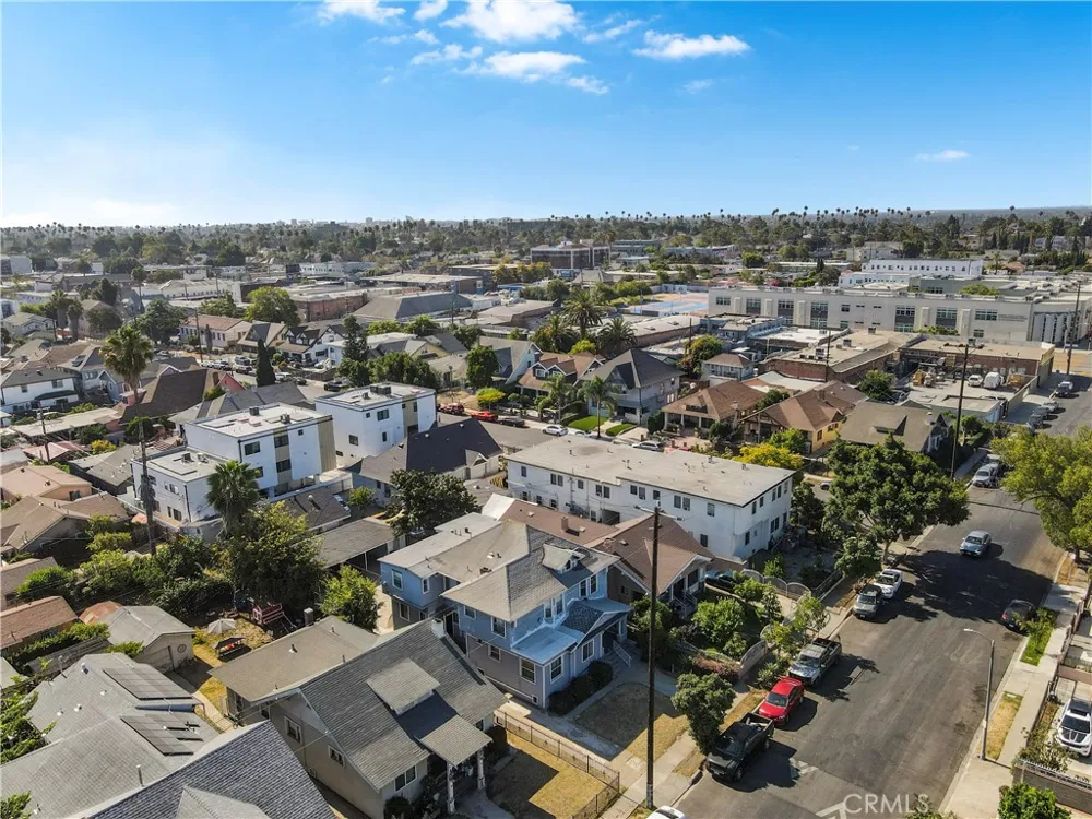 1714 3rd Ave Los Angeles, CA 90019