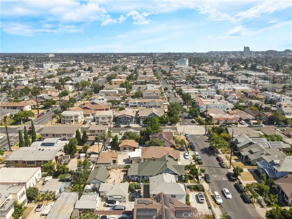 1714 3rd Ave Los Angeles, CA 90019