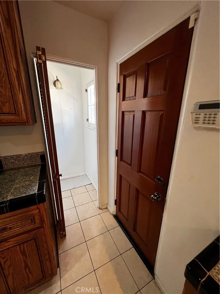 484 W 25th San Bernardino, CA 92405