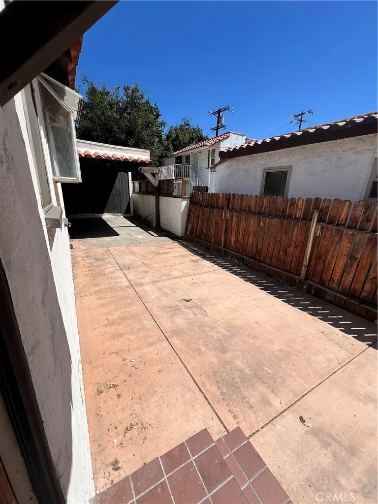 484 W 25th San Bernardino, CA 92405