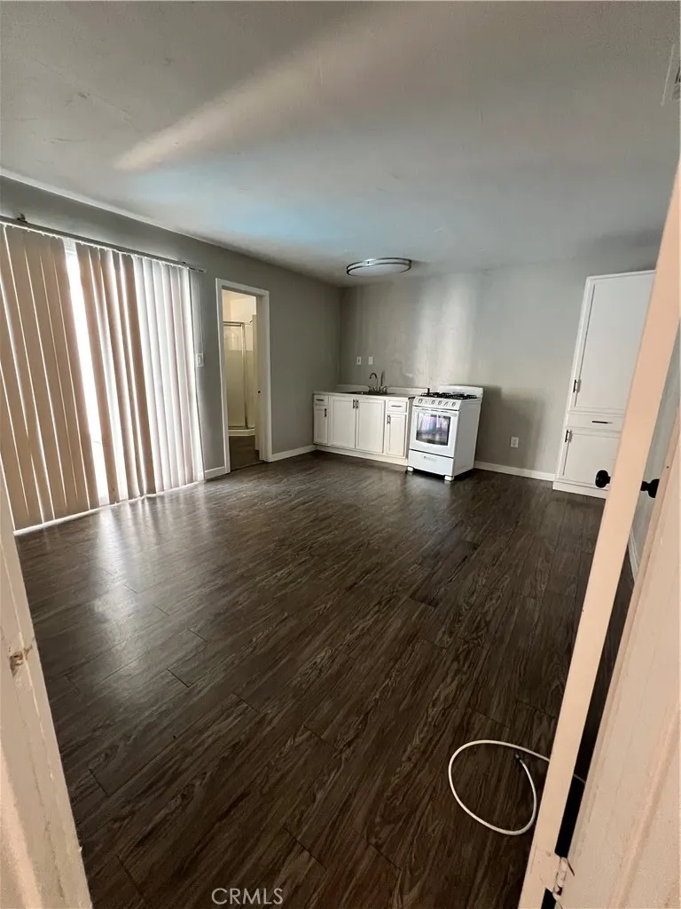 484 W 25th San Bernardino, CA 92405
