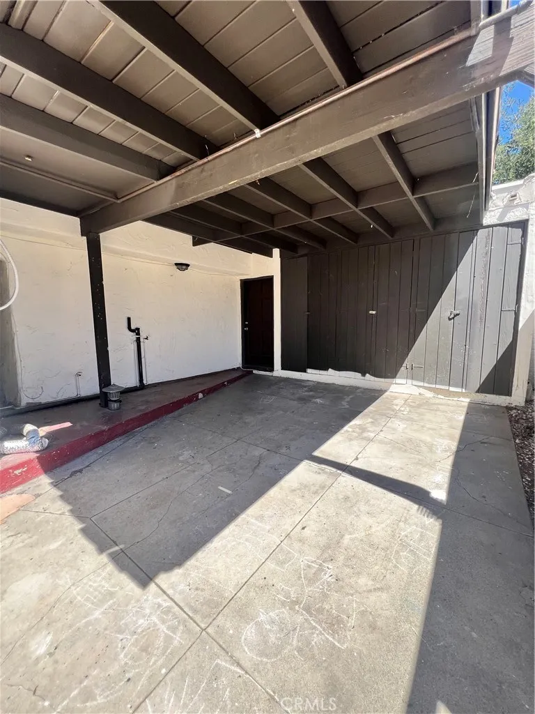 484 W 25th San Bernardino, CA 92405