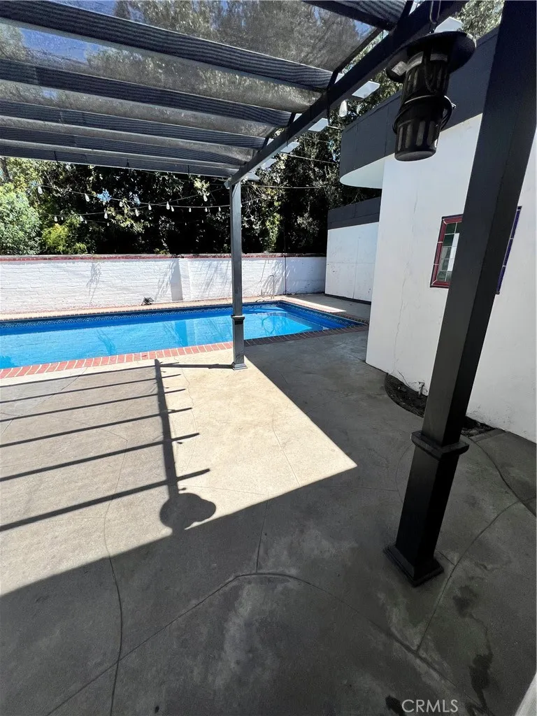 484 W 25th San Bernardino, CA 92405