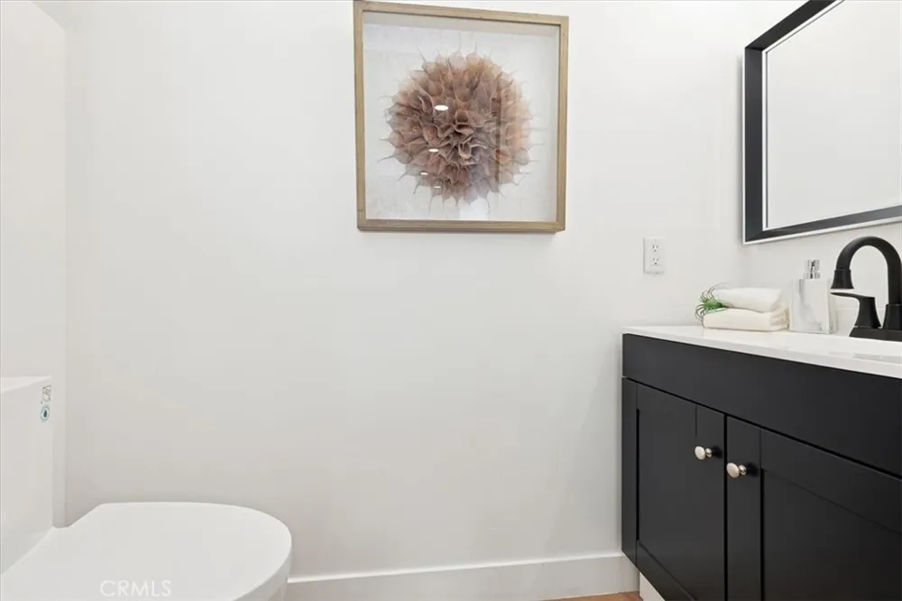 8601 Sunland #5 Sun Valley, CA 91352