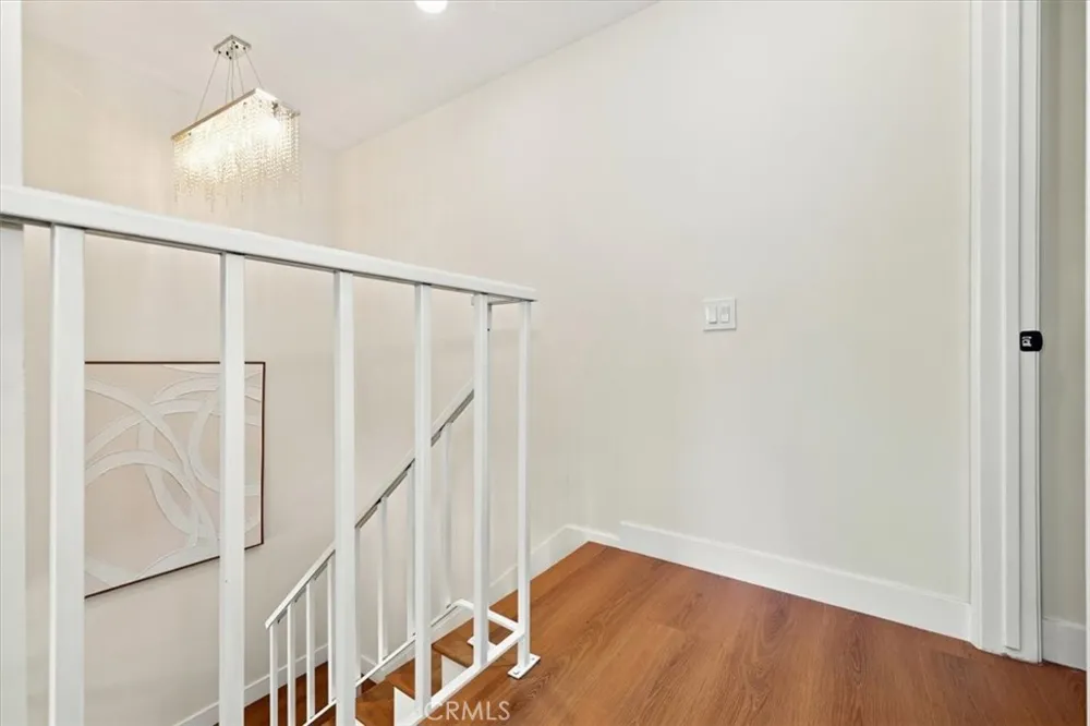 8601 Sunland #5 Sun Valley, CA 91352
