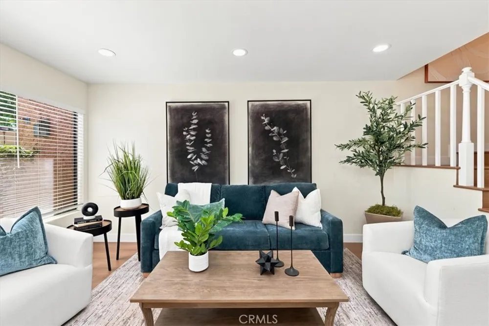 8601 Sunland #5 Sun Valley, CA 91352