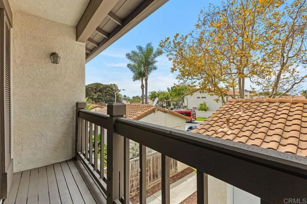 6890 Peach Tree Road Carlsbad, CA 92011