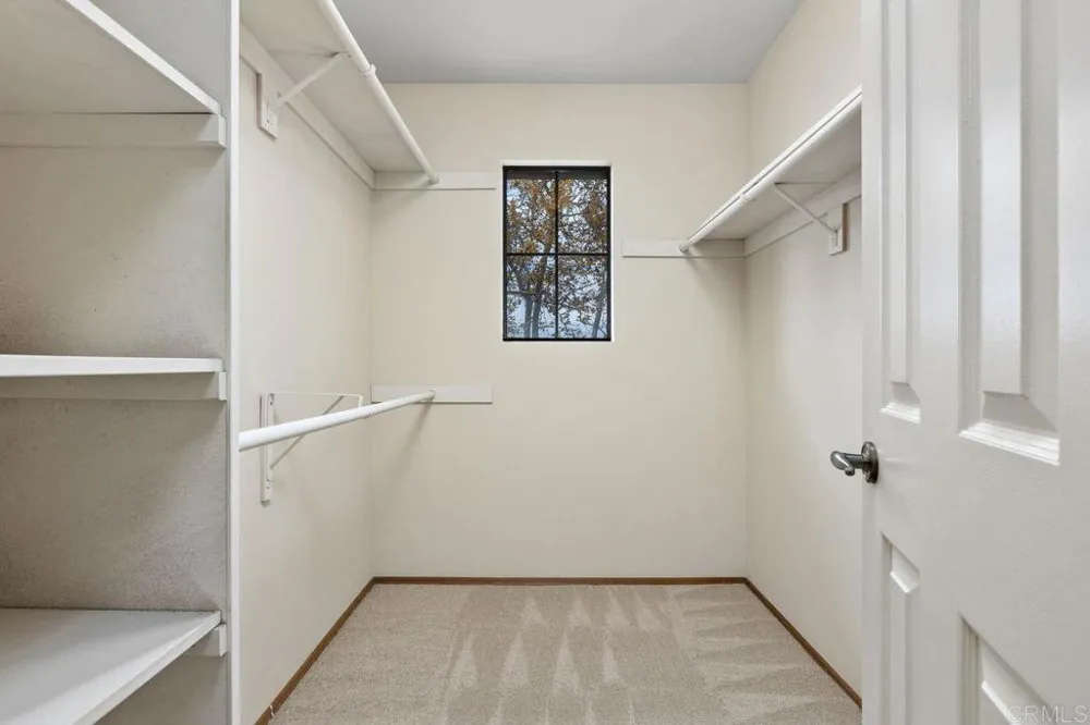 6890 Peach Tree Road Carlsbad, CA 92011