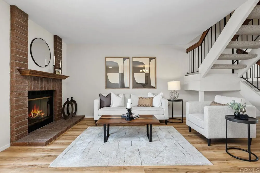 6890 Peach Tree Road Carlsbad, CA 92011