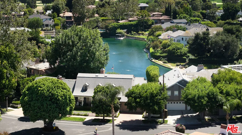 10030 Toluca Lake Avenue Toluca Lake, CA 91602