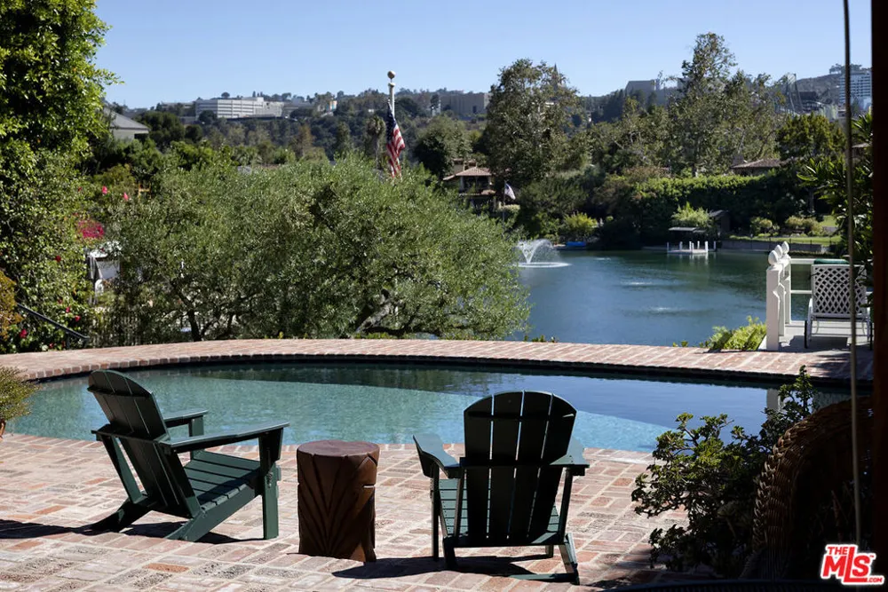 10030 Toluca Lake Avenue Toluca Lake, CA 91602