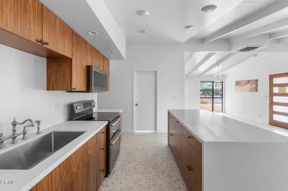 40851 Bob Hope Drive Rancho Mirage, CA 92270