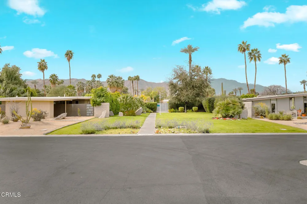 40851 Bob Hope Drive Rancho Mirage, CA 92270