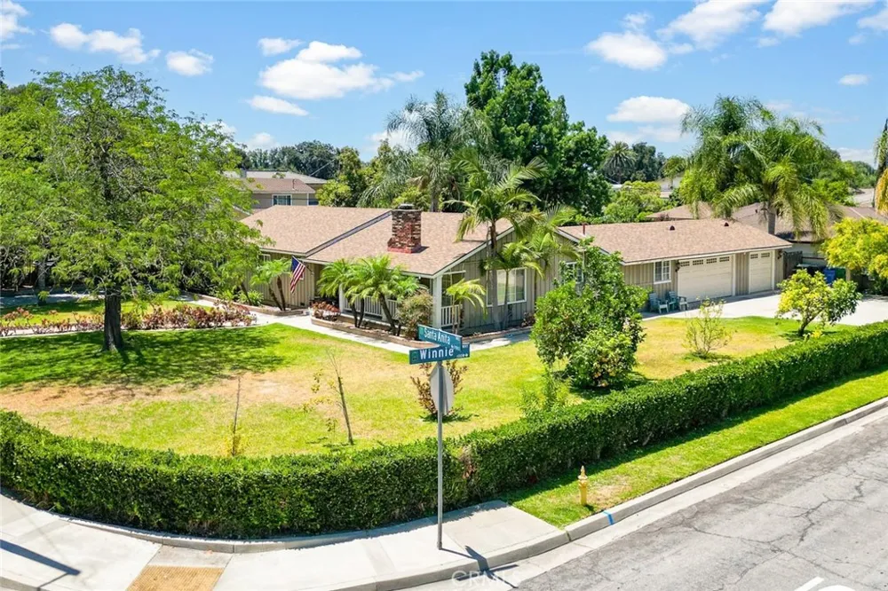1691 S Santa Anita Arcadia, CA 91006
