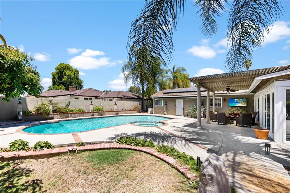 1691 S Santa Anita Arcadia, CA 91006
