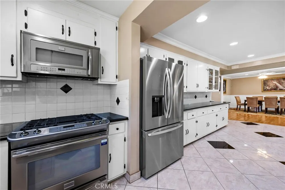 1691 S Santa Anita Arcadia, CA 91006