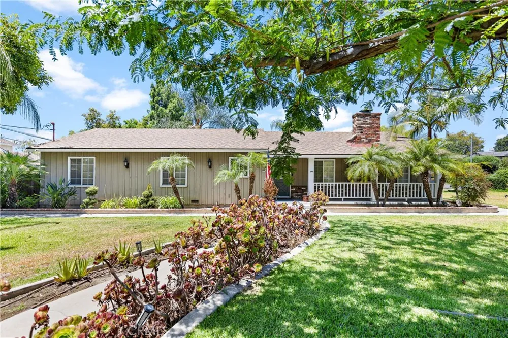 1691 S Santa Anita Arcadia, CA 91006