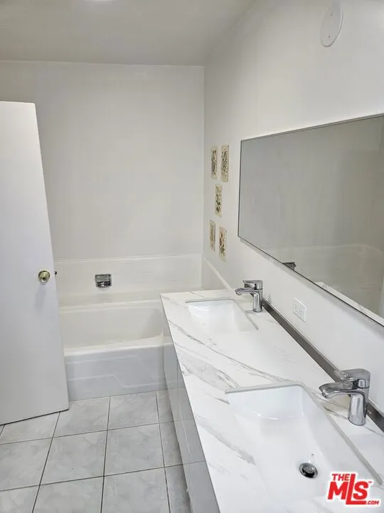 4531 VAN NUYS Sherman Oaks, CA 91403