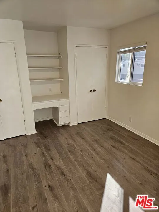 4531 VAN NUYS Sherman Oaks, CA 91403