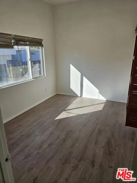 4531 VAN NUYS Sherman Oaks, CA 91403