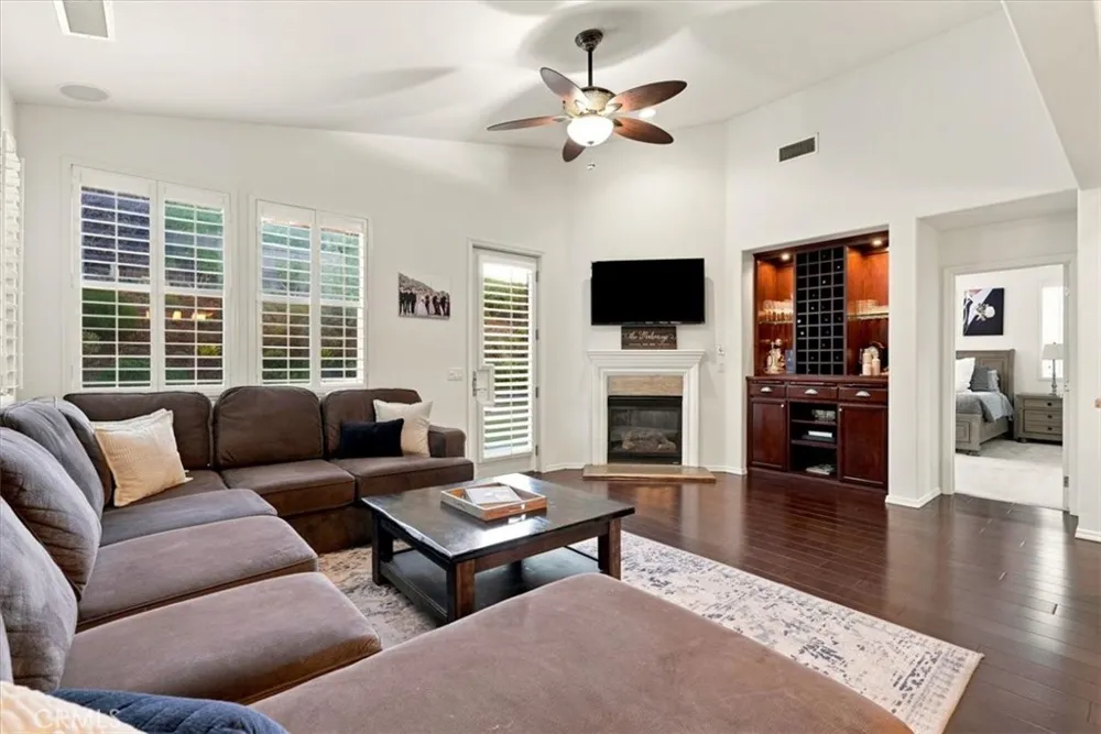 1754 Brahma Paso Robles, CA 93446