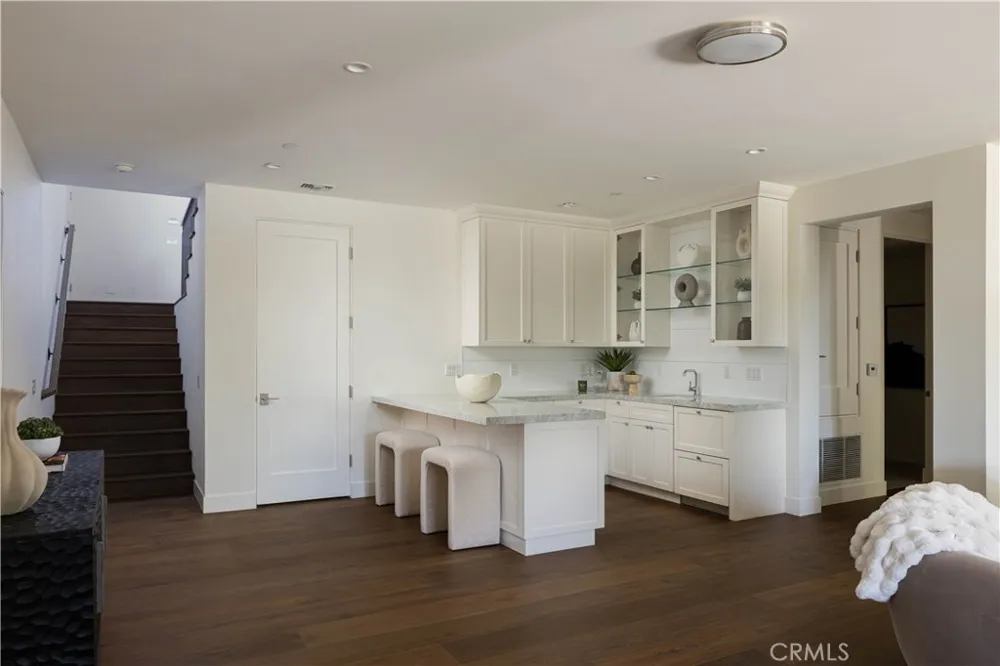 448 Serra Drive Corona del Mar, CA 92625