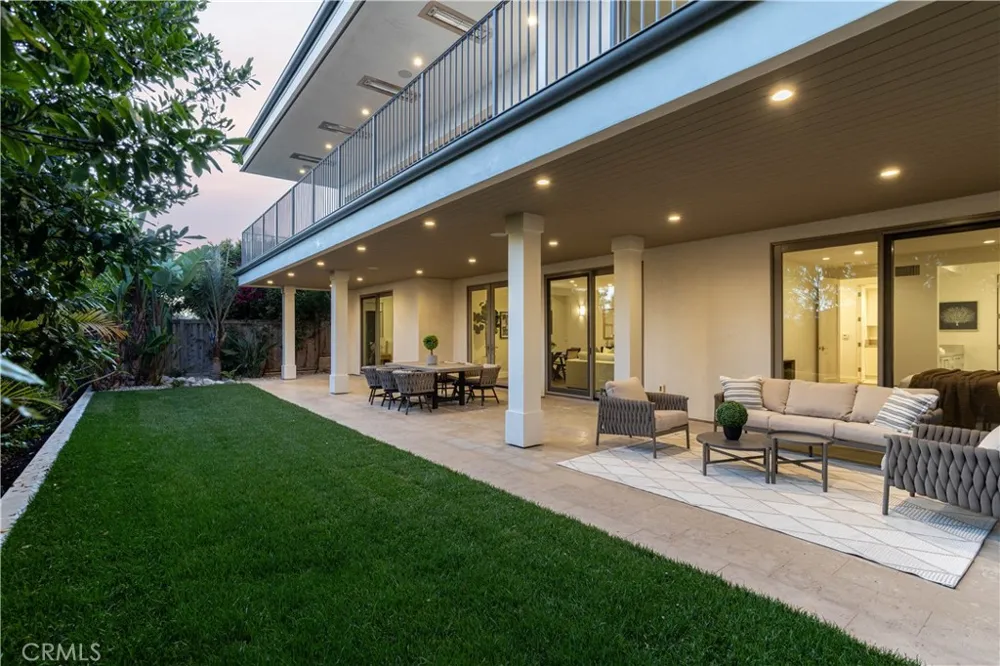 448 Serra Drive Corona del Mar, CA 92625