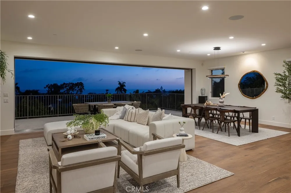 448 Serra Drive Corona del Mar, CA 92625