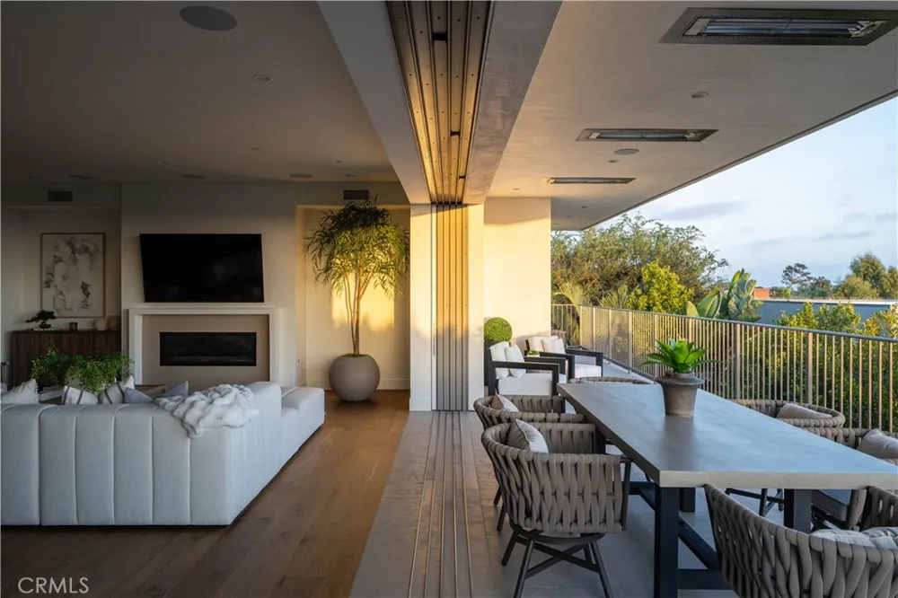 448 Serra Drive Corona del Mar, CA 92625
