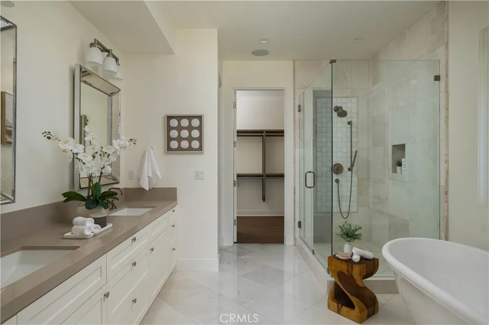 448 Serra Drive Corona del Mar, CA 92625