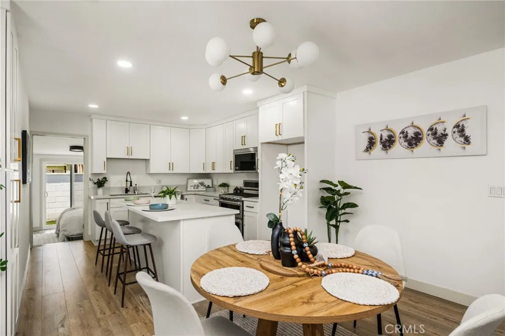 326 S Clementine Anaheim, CA 92805