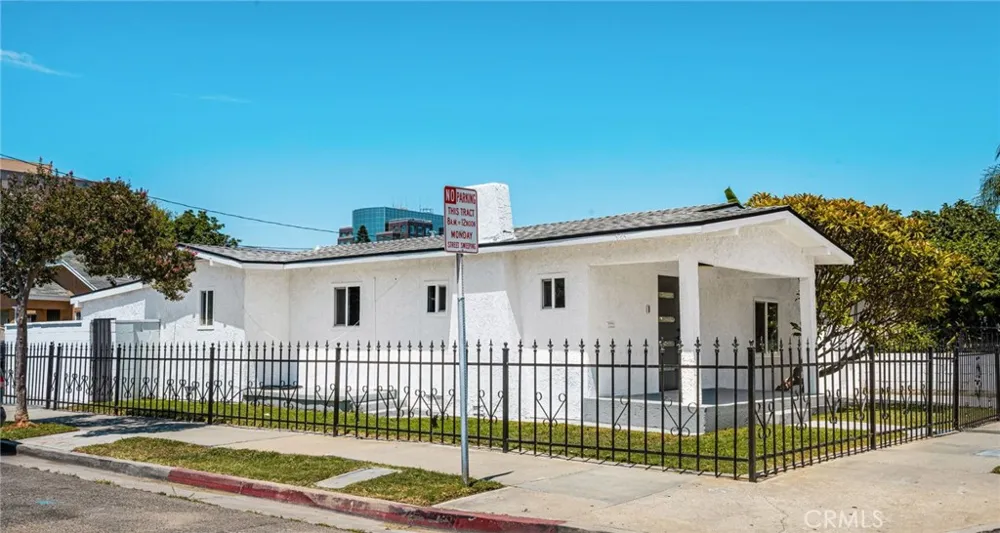326 S Clementine Anaheim, CA 92805