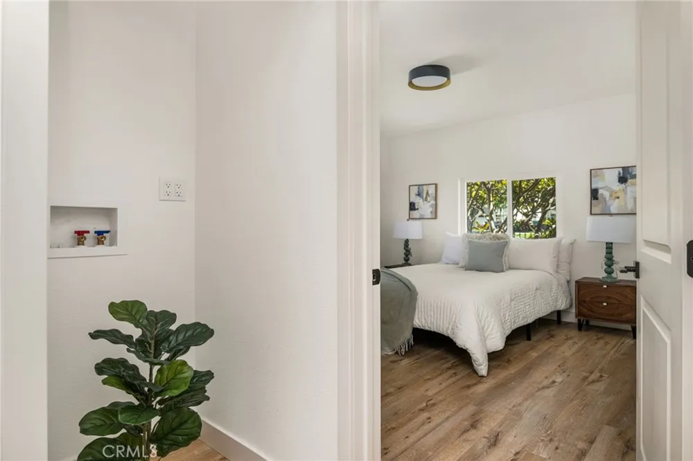 326 S Clementine Anaheim, CA 92805
