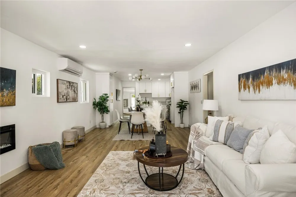 326 S Clementine Anaheim, CA 92805