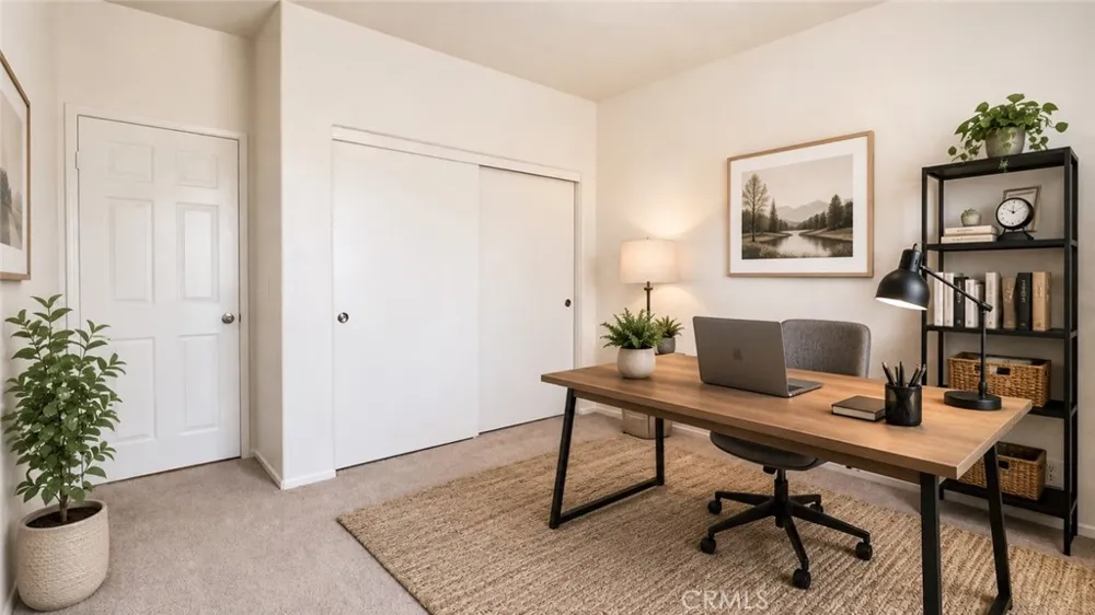 2324 E Newgrove Lancaster, CA 93535