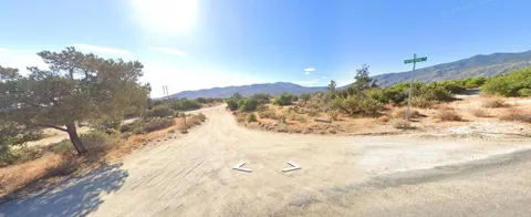10 Pinyon Bowl Rd