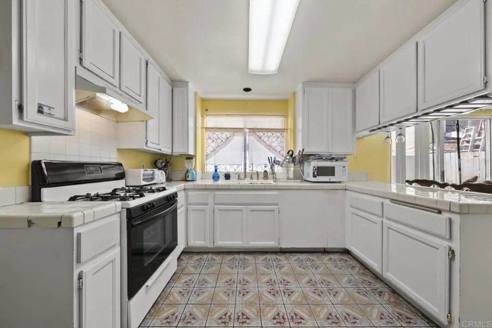 5542 Sun Lane Bell Gardens, CA 90201