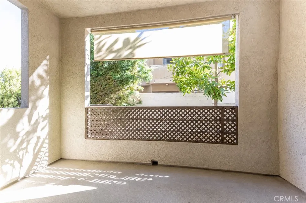 300 El Molino Avenue #117 Pasadena, CA 91101