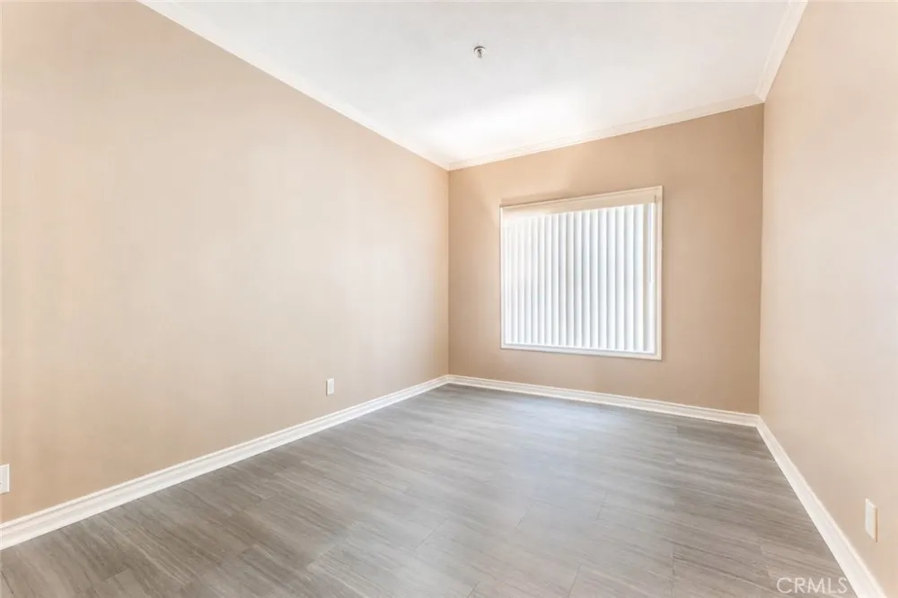 300 El Molino Avenue #117 Pasadena, CA 91101