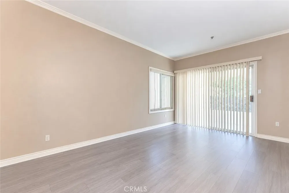 300 El Molino Avenue #117 Pasadena, CA 91101