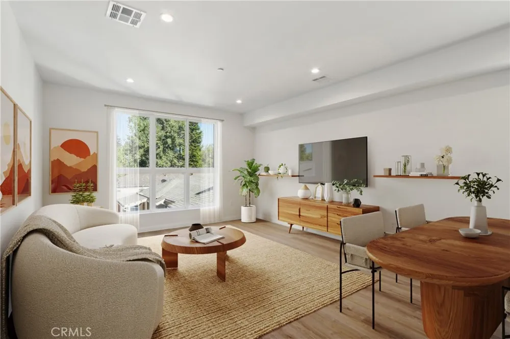 10719 Addison Street ##10717.2 North Hollywood, CA 91601