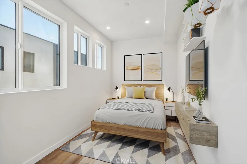 10719 Addison Street ##10717.2 North Hollywood, CA 91601