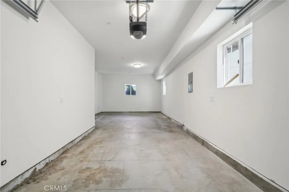 10719 Addison Street ##10717.2 North Hollywood, CA 91601