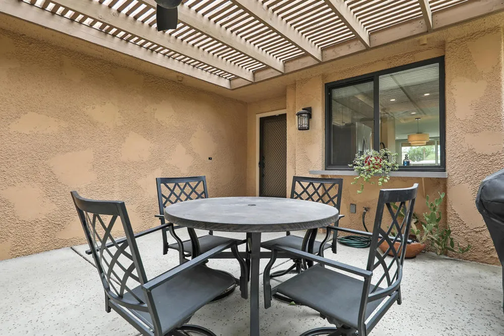 5 La Cerra Circle Rancho Mirage, CA 92270