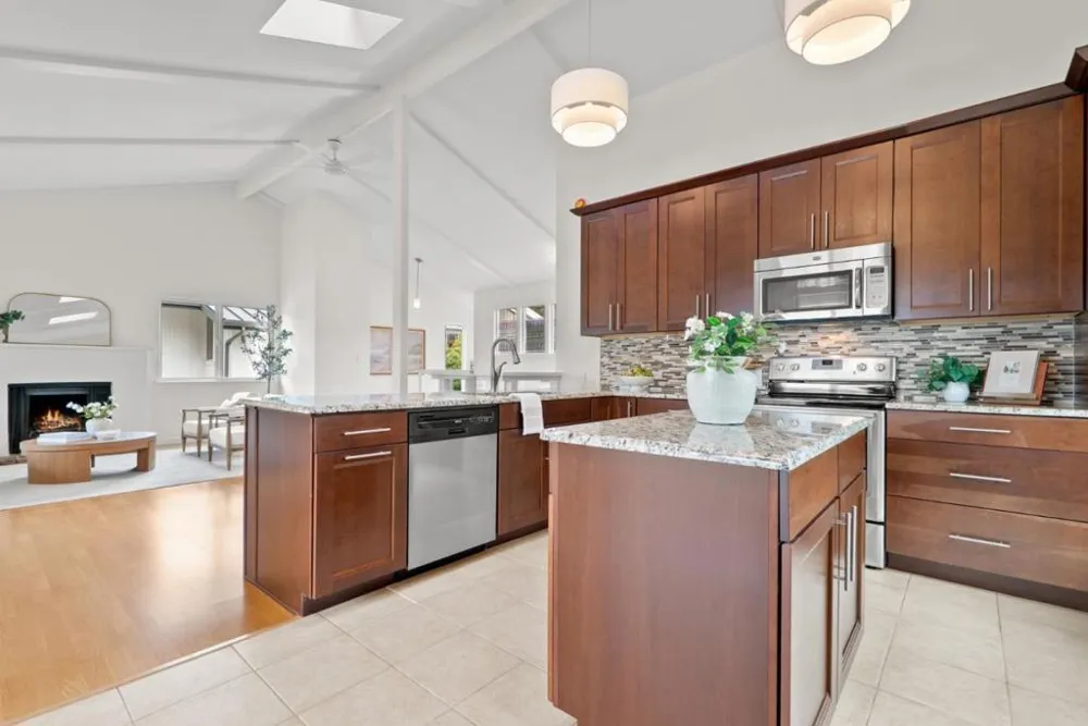 530 Clubhouse Drive Aptos, CA 95003