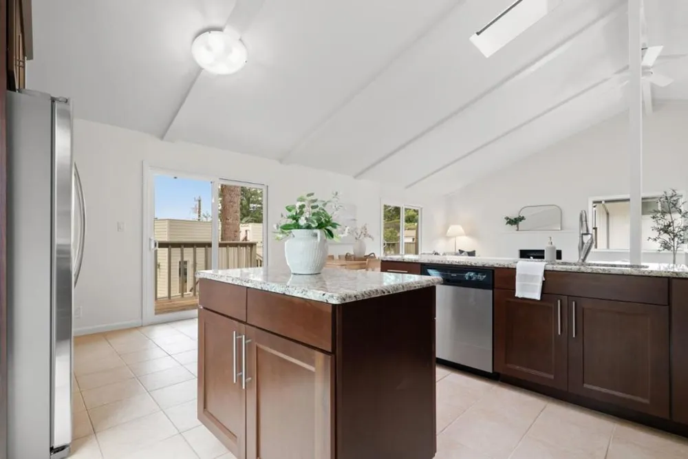 530 Clubhouse Drive Aptos, CA 95003