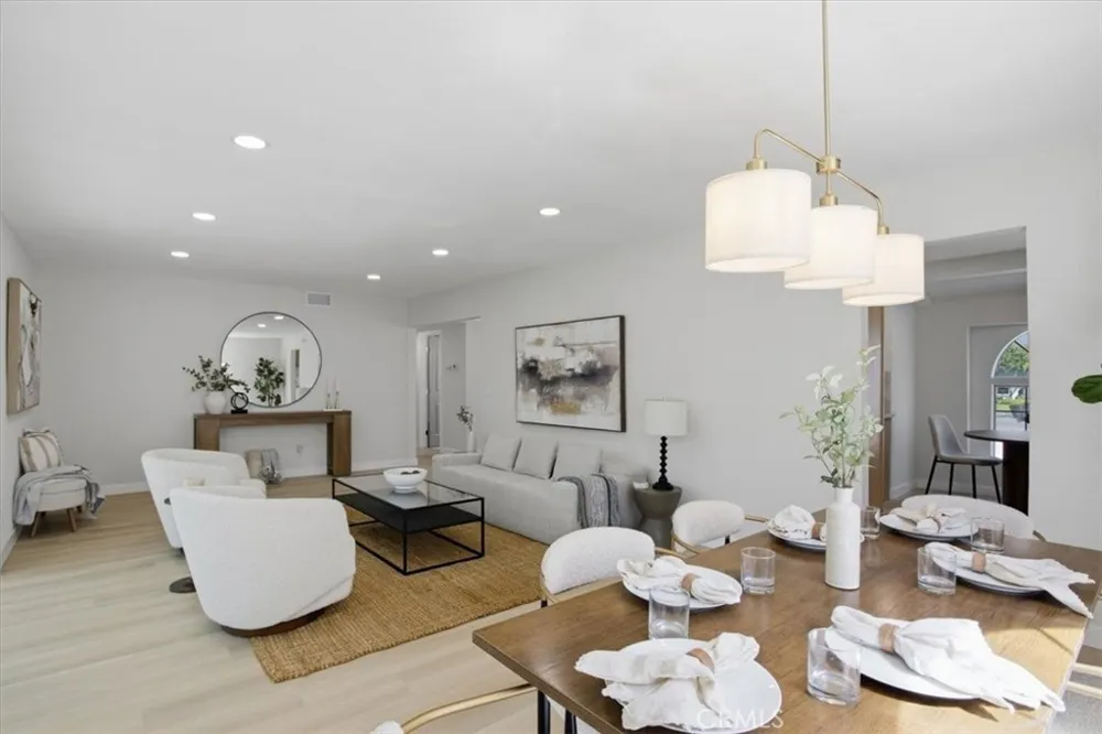 15852 Bryant Street North Hills, CA 91343